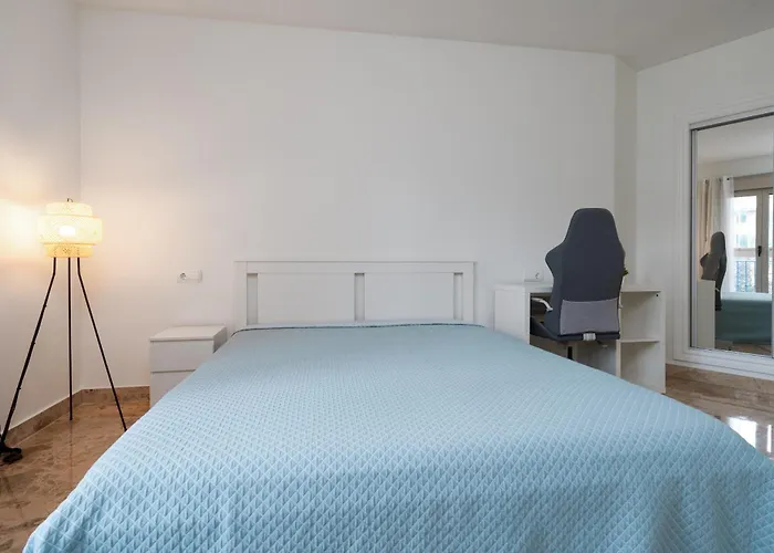 Spacious Four Bedroom In San Pedro 马尔韦利亚