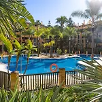 Spacious Four Bedroom In San Pedro