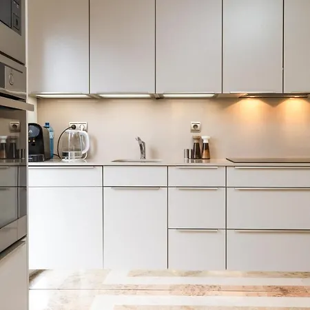Spacious Four Bedroom In San Pedro Apartamento Marbella