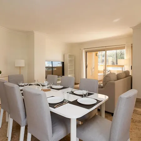 Lägenhet Spacious Four Bedroom In San Pedro *